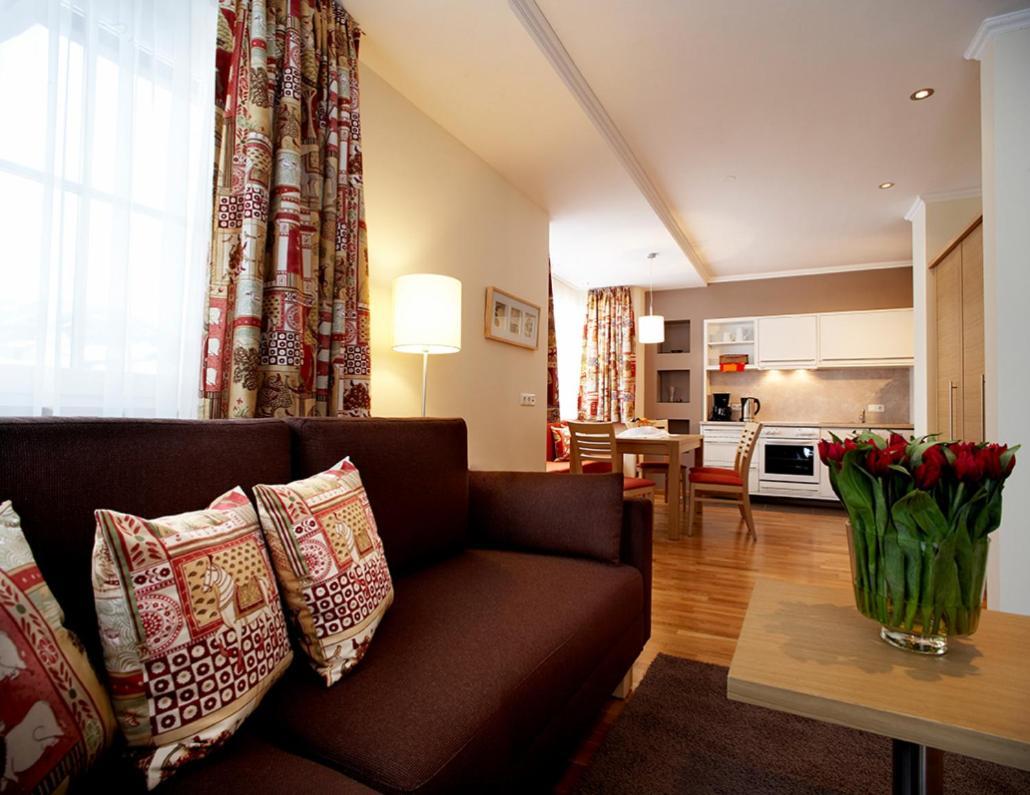 Sonnblick Apartments Und Zimmer - Nationalpark Sommercard Inklusive Hollersbach im Pinzgau Luaran gambar
