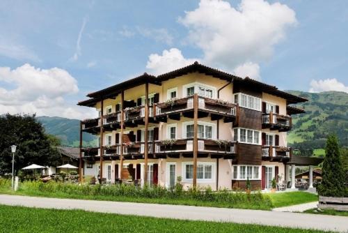 Sonnblick Apartments Und Zimmer - Nationalpark Sommercard Inklusive Hollersbach im Pinzgau Luaran gambar